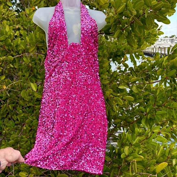 Fashion Nova Pink Sequin Corset Mini Dress Size M 8 Halter Velvet Stretch Party - Picture 5 of 16